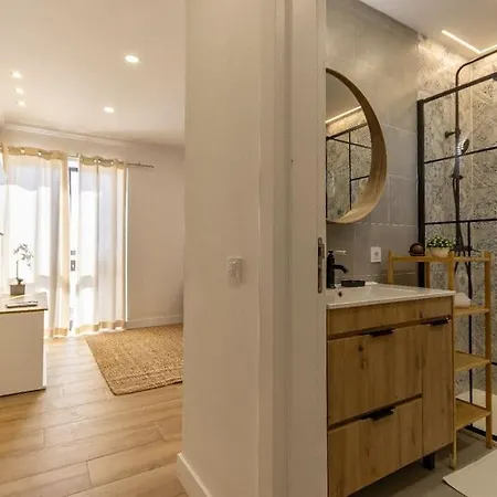 Cosy In Albufeira, Oura St * אלבופיירה