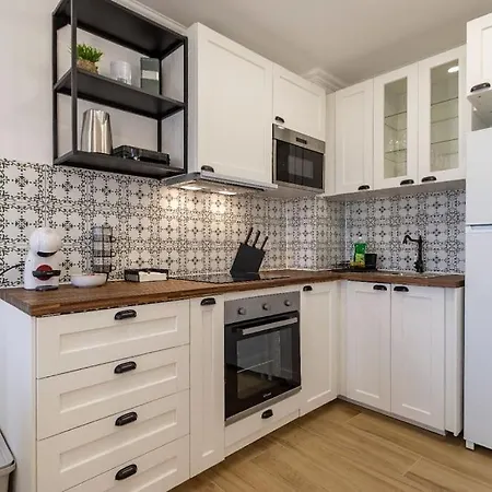 Cosy In Albufeira, Oura St 알부페이라